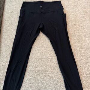 Lululemon High-Waisted Leggings w/pockets